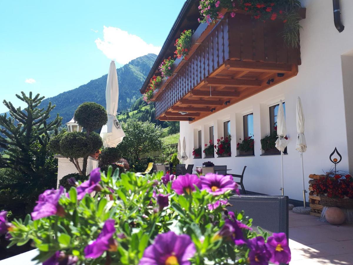 Gasthaus Jaufenblick San Martino In Passiria  Exteriör bild