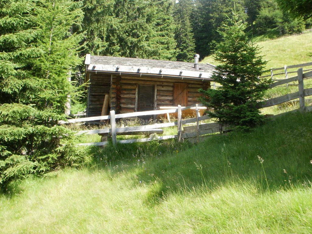 Gasthaus Jaufenblick San Martino In Passiria  Exteriör bild